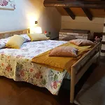 By D'idro With Balcony Apartman Crone