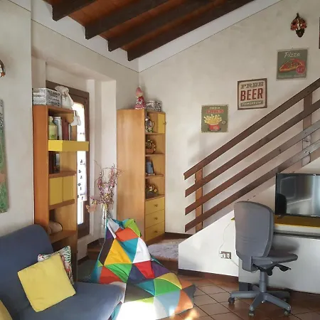 By D'idro With Balcony 아파트 *